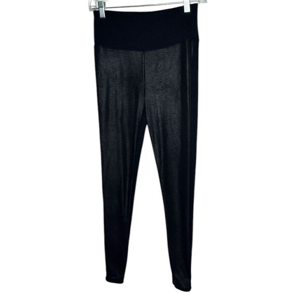 Spanx Assets Black High Waisted Shiny Stretch Shaping Leggings. Size Medium. - Picture 1 of 9